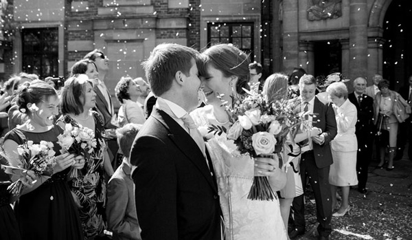 How to choose a wedding photographer
